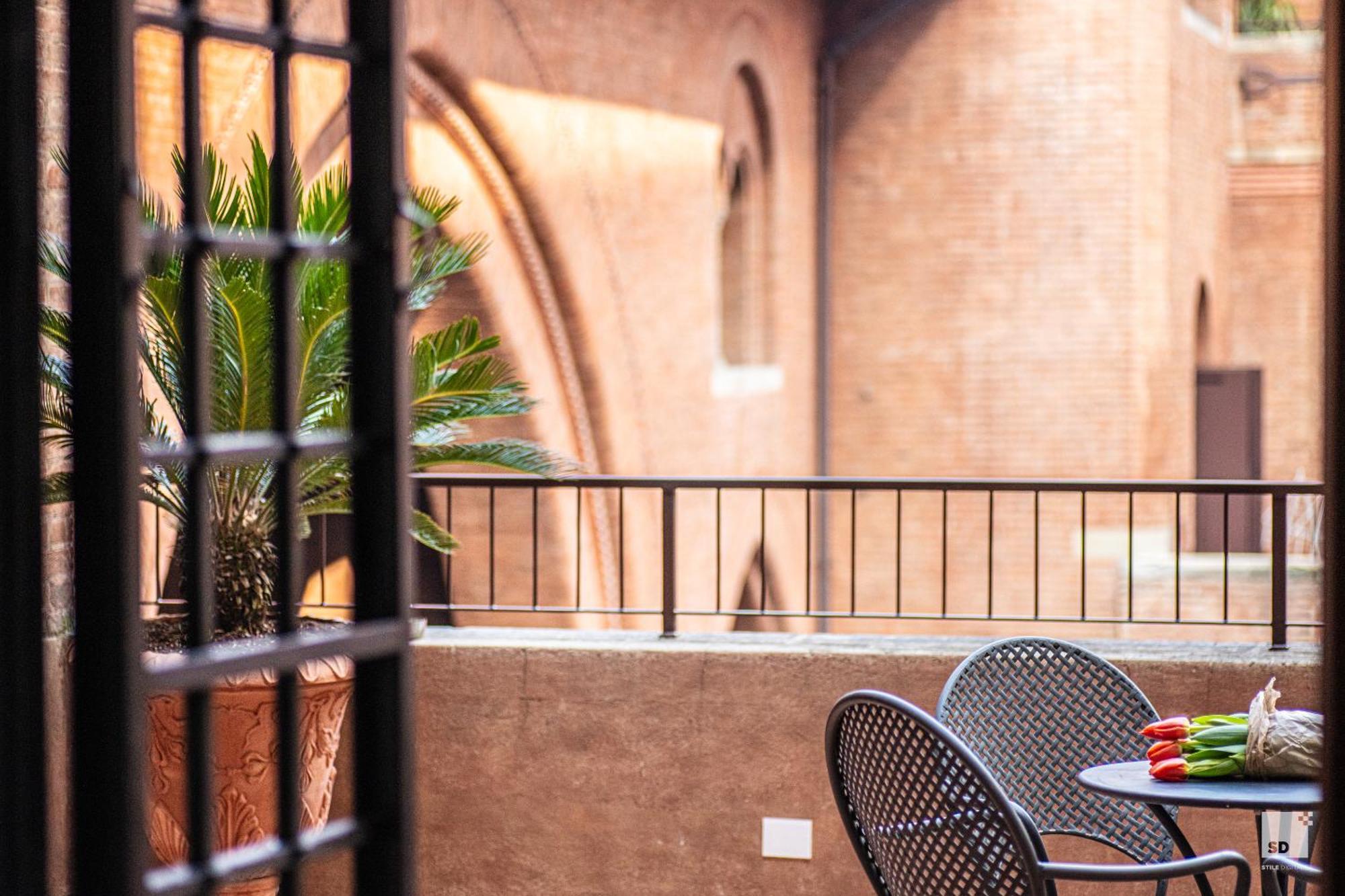 Marchesana Luxury Apartment Bologna Bagian luar foto