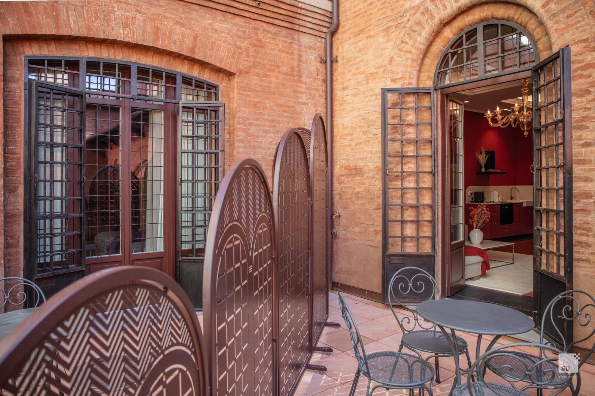 Marchesana Luxury Apartment Bologna Bagian luar foto
